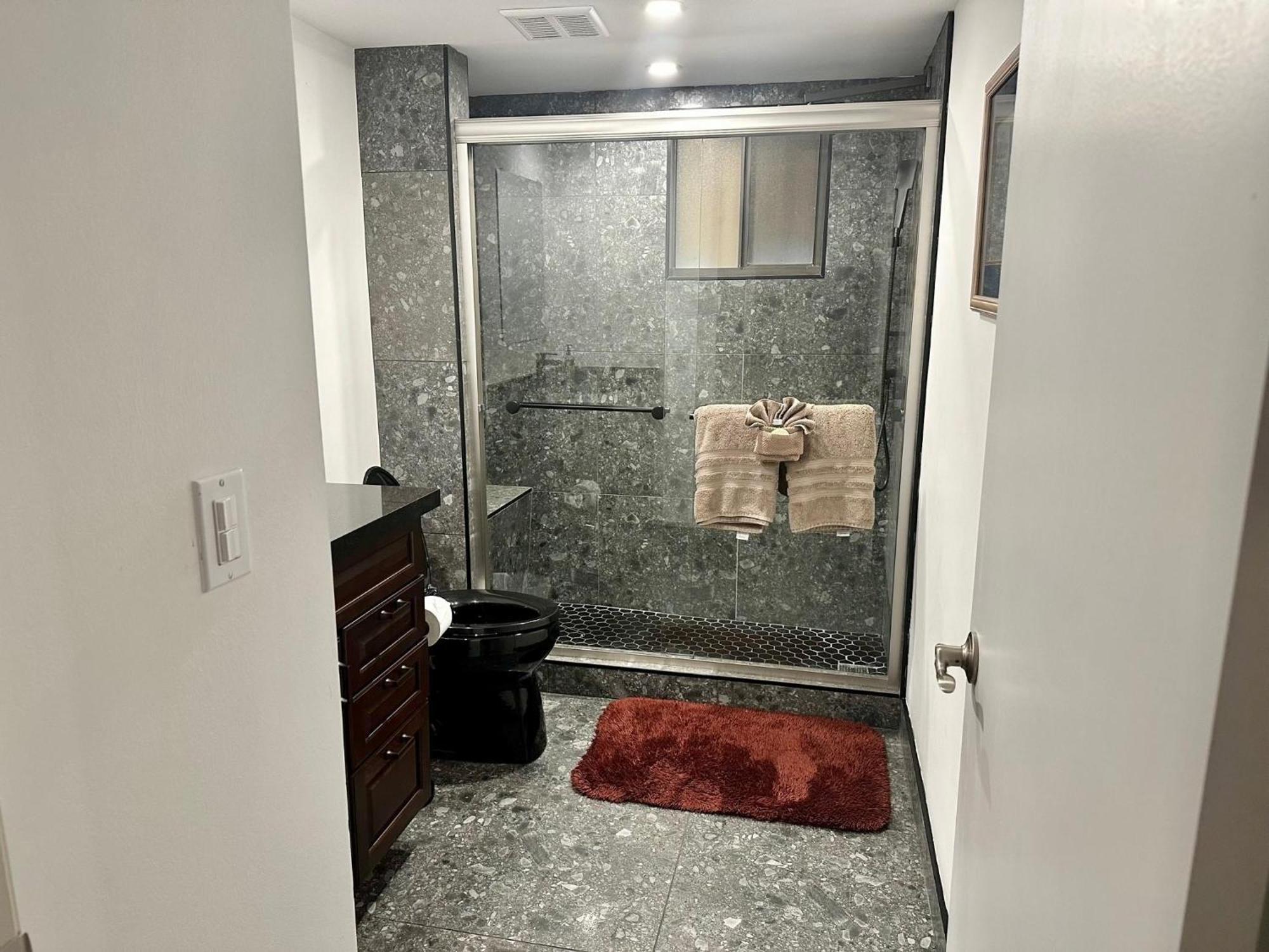 Beautifully Renovated Summer Of 2020 Come And Enjoy This Lovely Unit คีย์เวสต์ ภายนอก รูปภาพ
